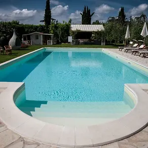 Cevoli Country Lari