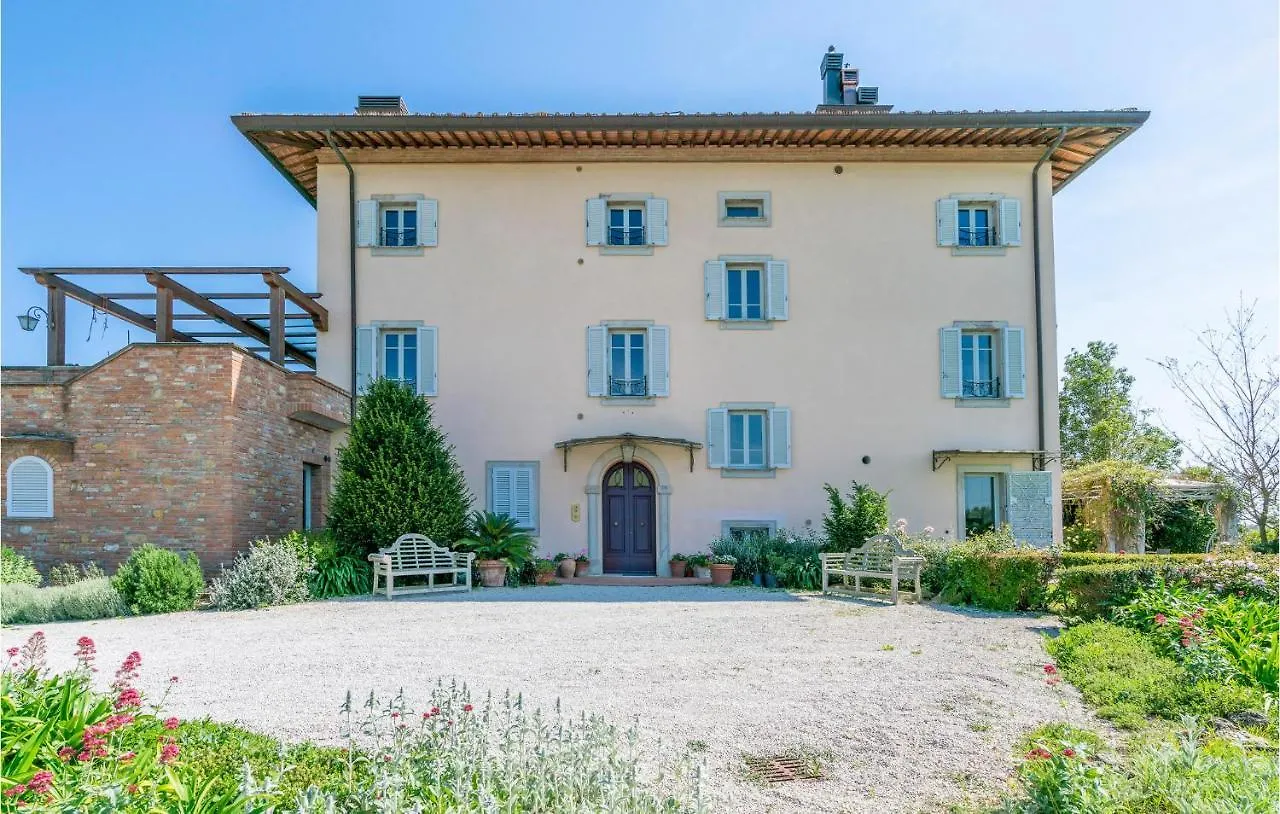 Villa Le Selve Lari 0*,