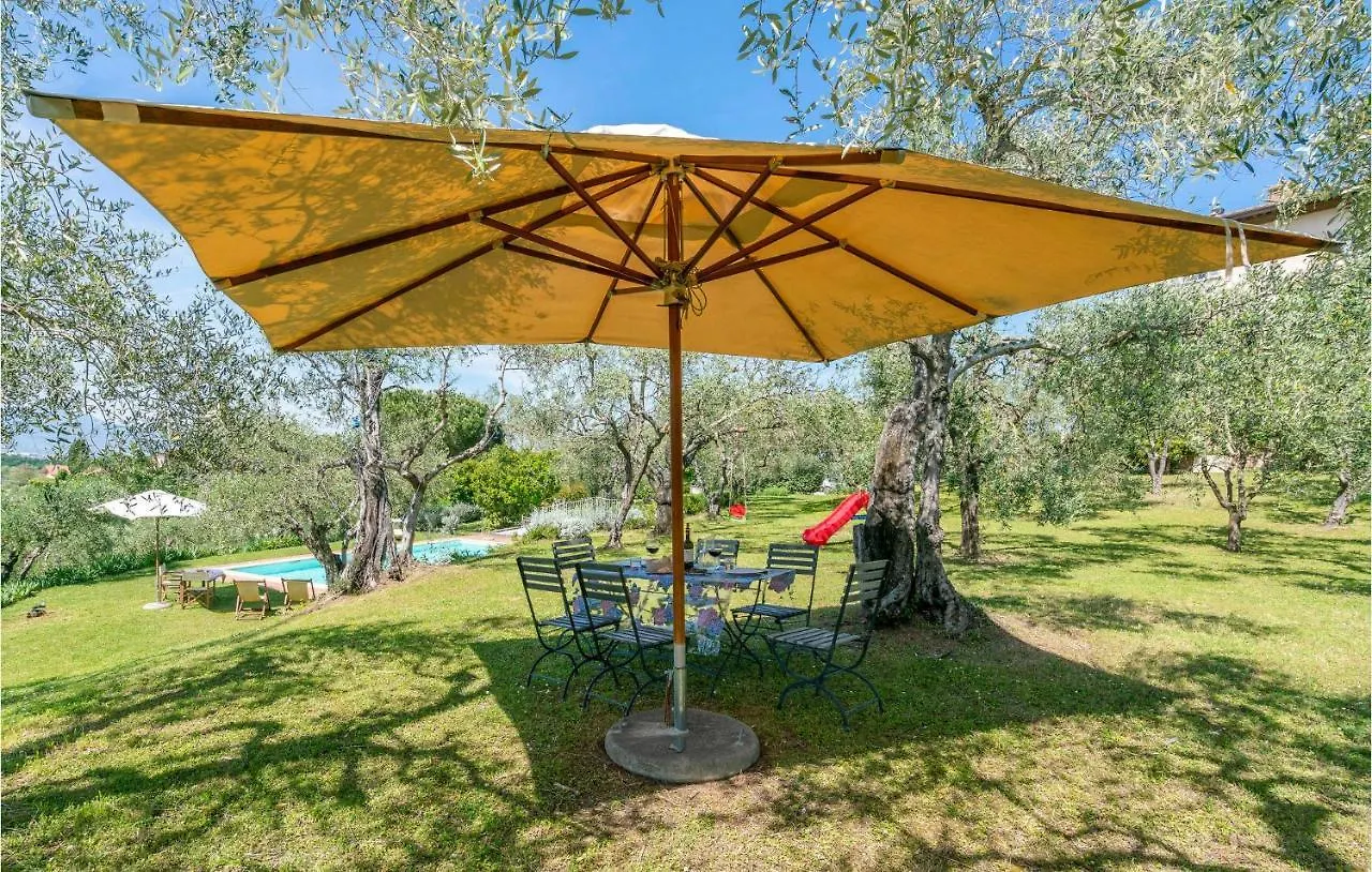Villa Le Selve Lari Italy